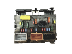 Calculateur BSM-L03-00 9659741780 PSA 23528 Calculateur BSM-L03-00 9659741780 PSA 23528