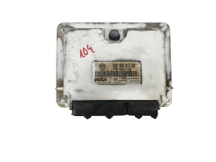 Calculateur 038906013AN 0281010007 VW Bosch 