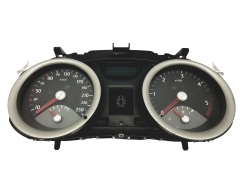 Bloc Compteurs Vitesse Renault Megane 2 8200399695 A 57120
