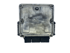 Calculateur 0281010483 8200039569 8200127078 Renault Bosch 48878