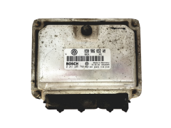 Calculateur 030906032AM 0261206750 VW Bosch 30281