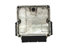 Calculateur 0281011356 8200091517 8200132198 Renault Bosch 