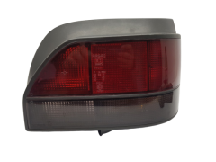 Phare De Voiture Droit Arrière 7700967118 Clio 1 Renault Scintex 5136