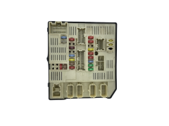 Calculateur USMD-PTF 284B60013R 519186415 Renault Calculateur USMD-PTF 284B60013R 519186415 Renault