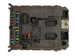 Calculateur BSI V03-00 9651938180 PSA 1414 Calculateur BSI V03-00 9651938180 PSA 1414