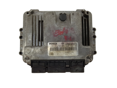 Calculateur 0281011549 8200391966 8200370779 Renault Bosch 13517