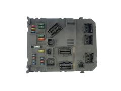 Calculateur BSI E01-00 S118085320C 9652474680 PSA Siemens 34947