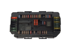 Boîtier Fusibles 6114 V7 9337879 01 19451.000.001 BMW 19145