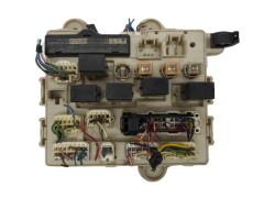 Boîtier Fusibles Toyota 89221-28040