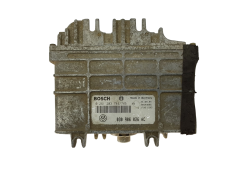 Calculateur 030906026AC 0261203744/745 Volkswagen Bosch 15974