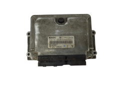 Calculateur 55189421 0281011488 93749DAV Alfa Romeo Bosch 16837