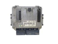 Calculateur Opel 12992628 0281011380 8973729171 Bosch 59607