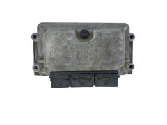Calculateur 0281001839 9630059880 28FM0279 PSA Bosch 48926