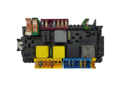 Boîtier Fusibles A2469060093 Mercedes-Benz