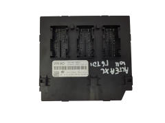 Calculateur 1K0937086C 5DK009653-05 VW Hella 19740