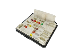 Calculateur USMX-62 284B67653R 519338198 Renault 36975 Calculateur USMX-62 284B67653R 519338198 Renault 36975