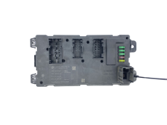 Calculateur 61.35-9866978-02 A2C30450026-00 BMW Continental Calculateur 61.35-9866978-02 A2C30450026-00 BMW Continental