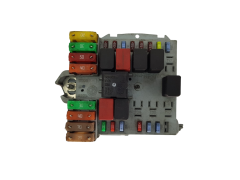 Boîtier Fusibles 51799615 57657 0051799615057657 Fiat Lancia Boîtier Fusibles 51799615 57657 0051799615057657 Fiat Lancia