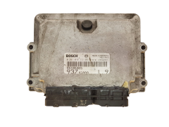 Calculateur 55185365 0281010332  Alfa Romeo 30811