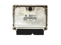 Calculateur 038906012CM 0281010379 VW Bosch