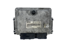 Calculateur 55187569 0281011396 19242ACA Fiat Bosch 51496