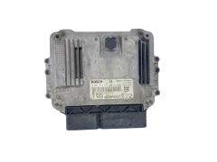 Calculateur 51828271 0281013577 4238A6ADM Fiat Bosch