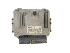 Calculateur Opel 0281011943 55556829 8973785712 Bosch GM Isuzu 59695