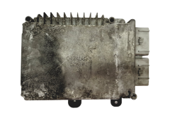 Calculateur 584011 04745860 Chrysler