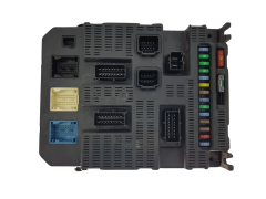 Calculateur BSI 2004 P09-00 9663798580 PSA 1748