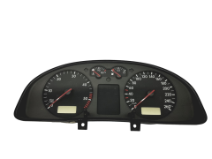Bloc Compteurs Vitesse VW Pasat 3B 3B0920802A 0263623022 Motometer