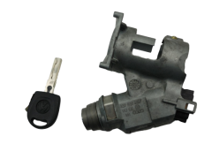 Commutateur D’allumage VW Polo Lupo 357905851F BK7370467 1421 Commutateur D’allumage VW Polo Lupo 357905851F BK7370467 1421