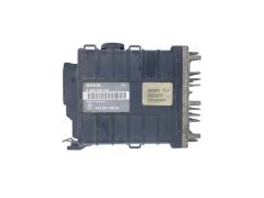 Calculateur 443907403G 0280000739 VW Seat Bosch 61861