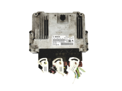 Calculateur 0281030546 9807885980 PSA Bosch 17124 Calculateur 0281030546 9807885980 PSA Bosch 17124