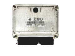 Calculateur 074906018AK 0281010462 VW Bosch 18863
