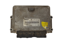 Calculateur 55188214 0281011421 19242ADD Fiat Bosch 2792