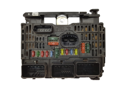 Calculateur BSM-L11-00 9661682980 S118983011B PSA Siemens