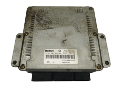 Calculateur 8200039569 8200078730 0281001934 Renault Bosch 68313