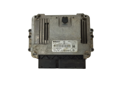 Calculateur 0281012992 51806261 JQ32A3ABM Fiat Bosch 16610