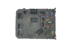 Calculateur BSI E01-00 S118085320D 9652474680 PSA Siemens 40426