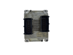 Calculateur Fiat 00467826310 0261204983 1037352994 Bosch 52647