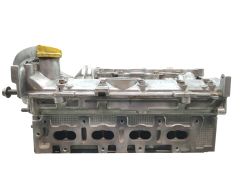 La Culasse 8200145259F 7701474361 1.6 16v K4M Renault Scenic 2 S8 La Culasse 8200145259F 7701474361 1.6 16v K4M Renault Scenic 2 S8
