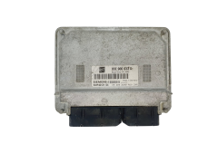 Calculateur 03E906033D 5WP40121 04 Seat Siemens  37809
