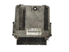 Calculateur 0281017977 237100899R 237101487R Renault Bosch 27526