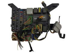 Boîtier Fusibles Ford 4S7T-14A073-AA 19857