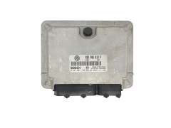 Calculateur VW Audi 038906018P 0281001720 Bosch 42857