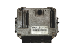 Calculateur 0281011549 8200310863 8200370779 Renault Bosch 24615 Calculateur 0281011549 8200310863 8200370779 Renault Bosch 24615