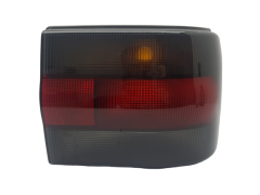 Phare De Voiture Droit Arrière Renault 19 7700815980 Hella