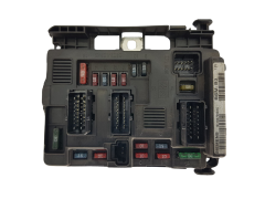Calculateur BSM-B3 S118470003C 9643498880 PSA Siemens 1738 Calculateur BSM-B3 S118470003C 9643498880 PSA Siemens 1738