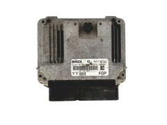 Calculateur 55193967 0281011915 Opel Bosch 25815