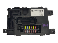 Calculateur Opel 13350672 401154265 28269217 GM Calculateur Opel 13350672 401154265 28269217 GM